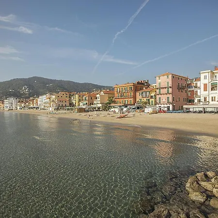Borgo Degli Ulivi *