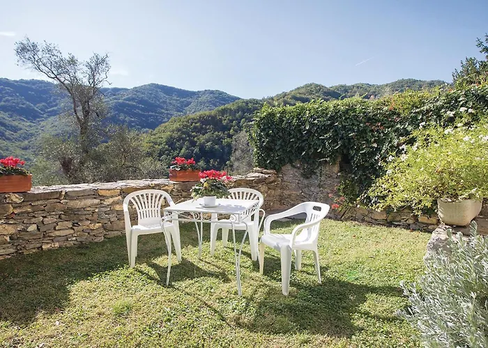 Holiday home Borgo Degli Ulivi Degna