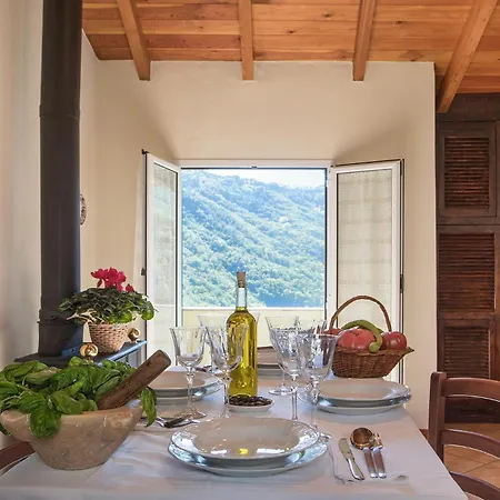 Borgo Degli Ulivi Degna