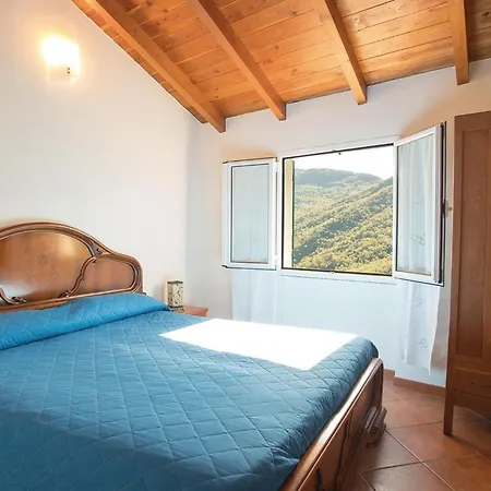 Vakantiehuis Borgo Degli Ulivi Degna